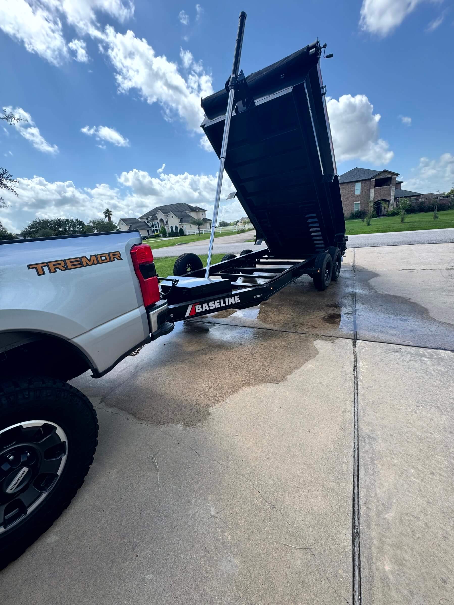 Neptune Solutions Truck and Dumpt Trailer